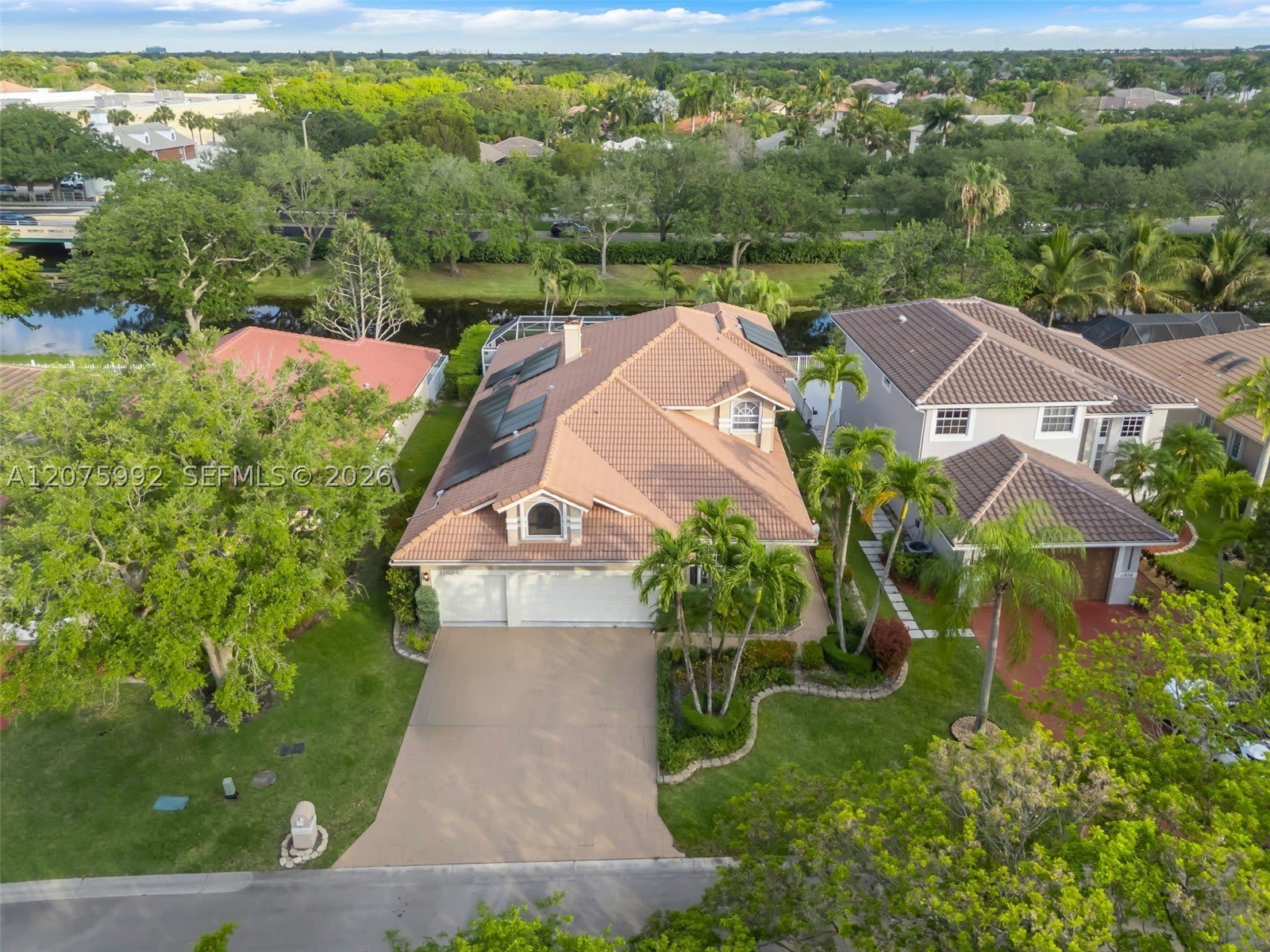 11834 Highland Pl – photo 4