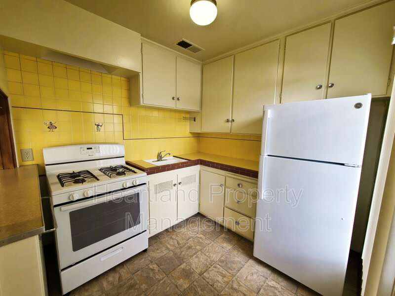5123 Wilson St. – photo 4