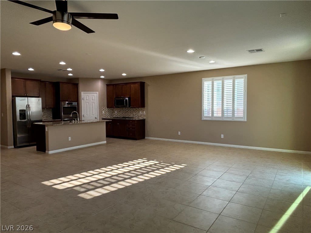 7466 Campbell Ranch Avenue – photo 4