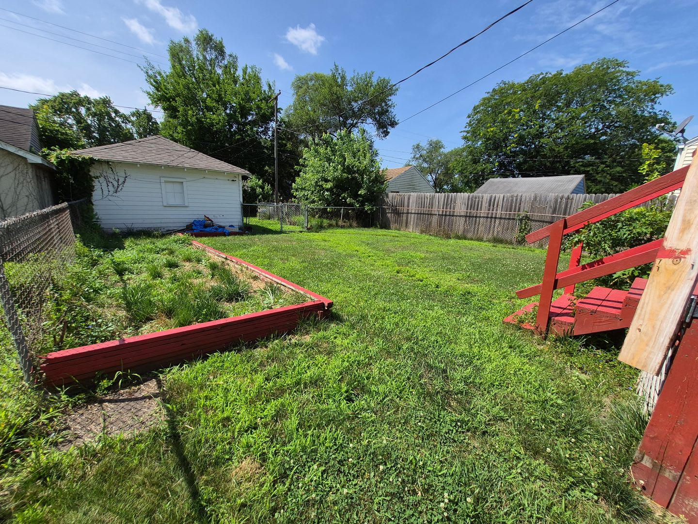 Updated 2 bed, 1 bath. – photo 3