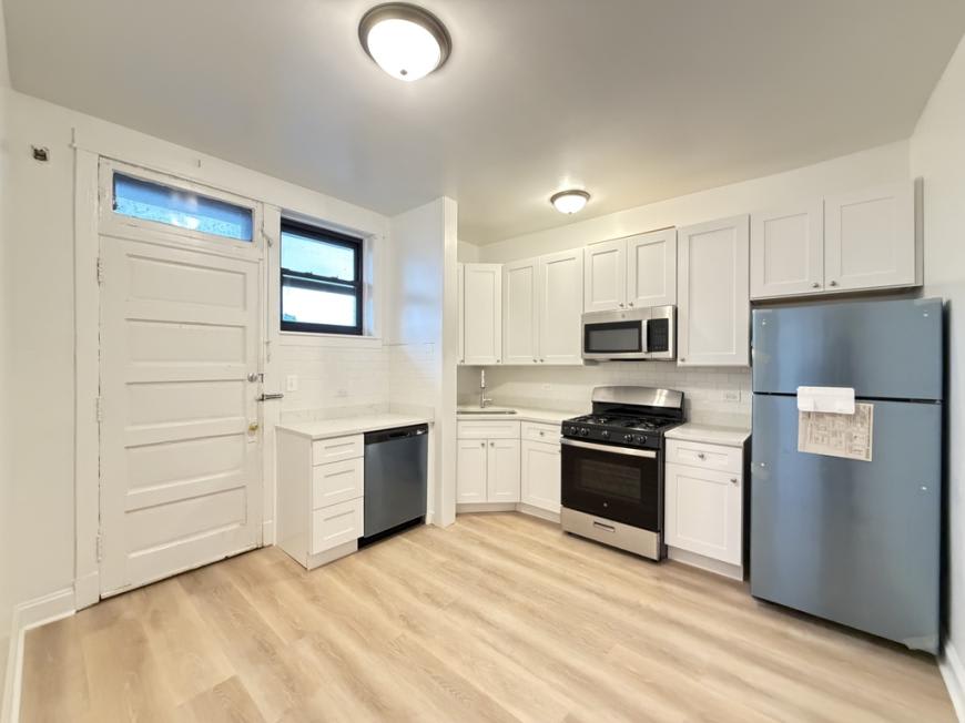 2640 Milwaukee – photo 2