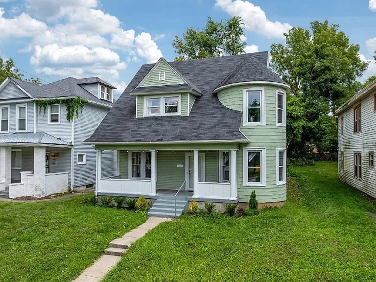 2927 Boulevard Place – photo 2