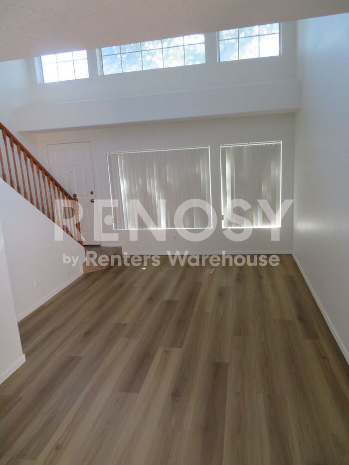 17606 North 17th Place – photo 4