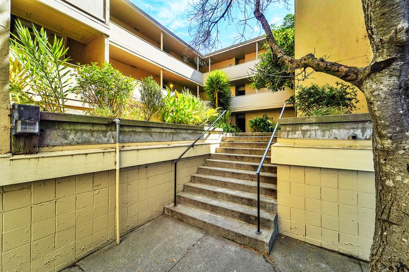 1453 Neotomas Avenue – photo 4