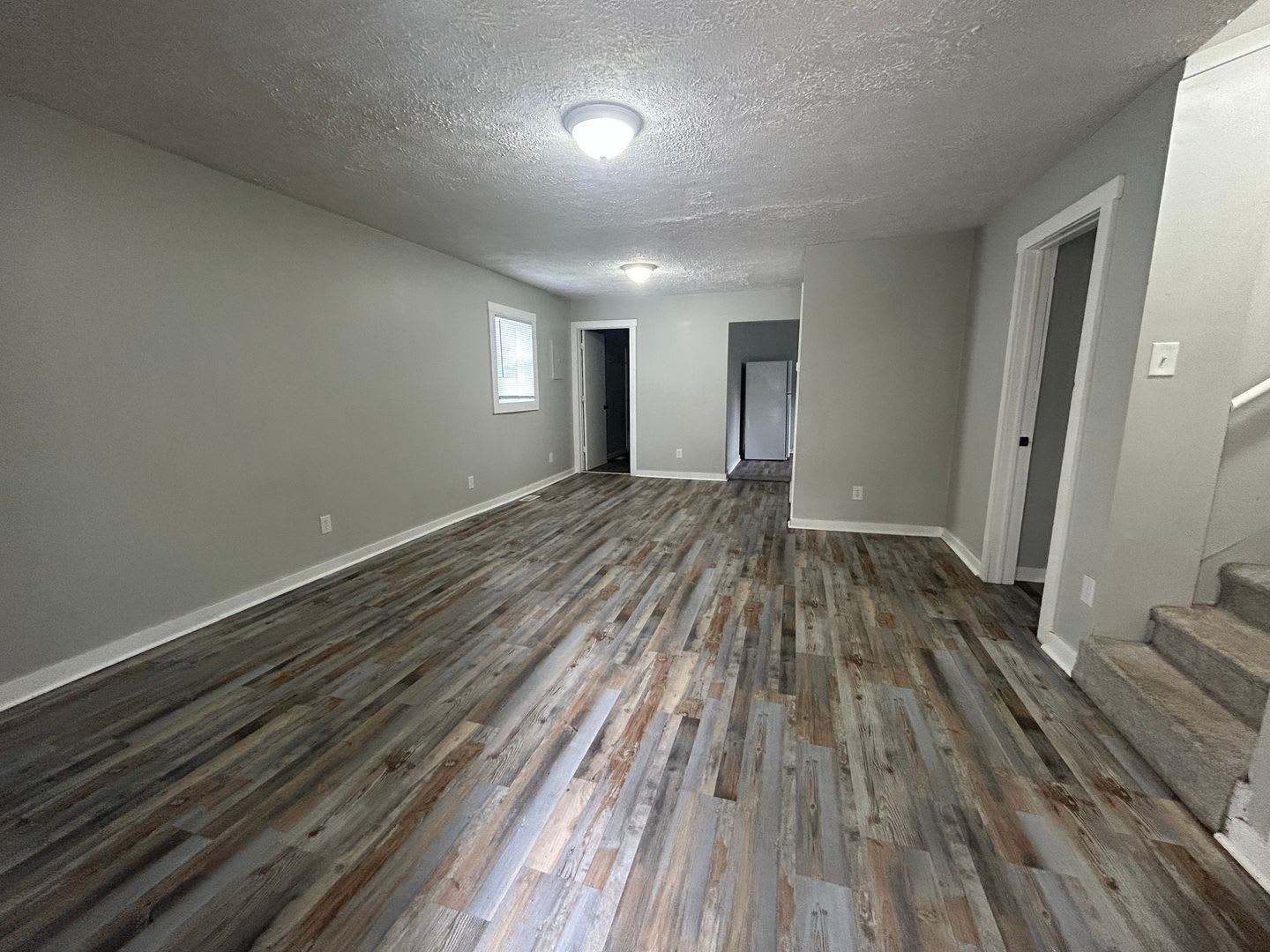Newly Updated 4 Bed House Available Now! – photo 3