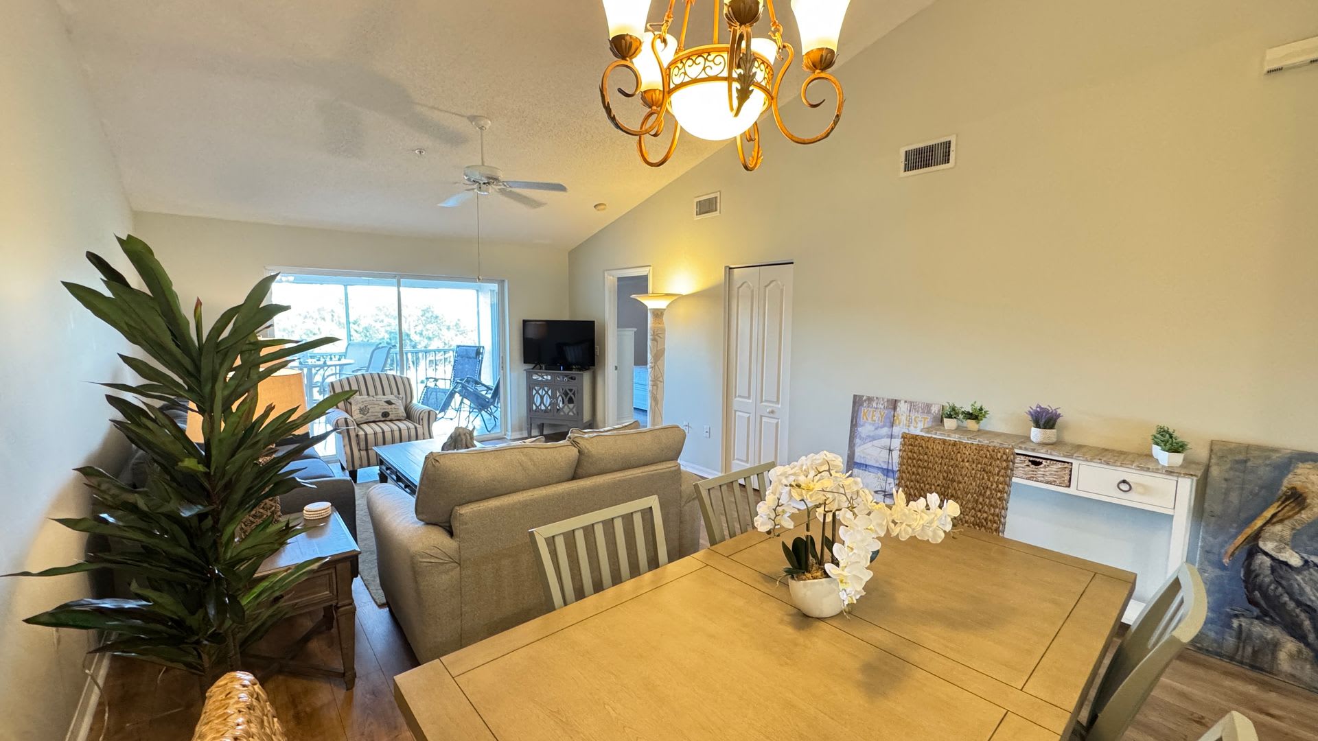Furnished Short Term Rental – photo 4