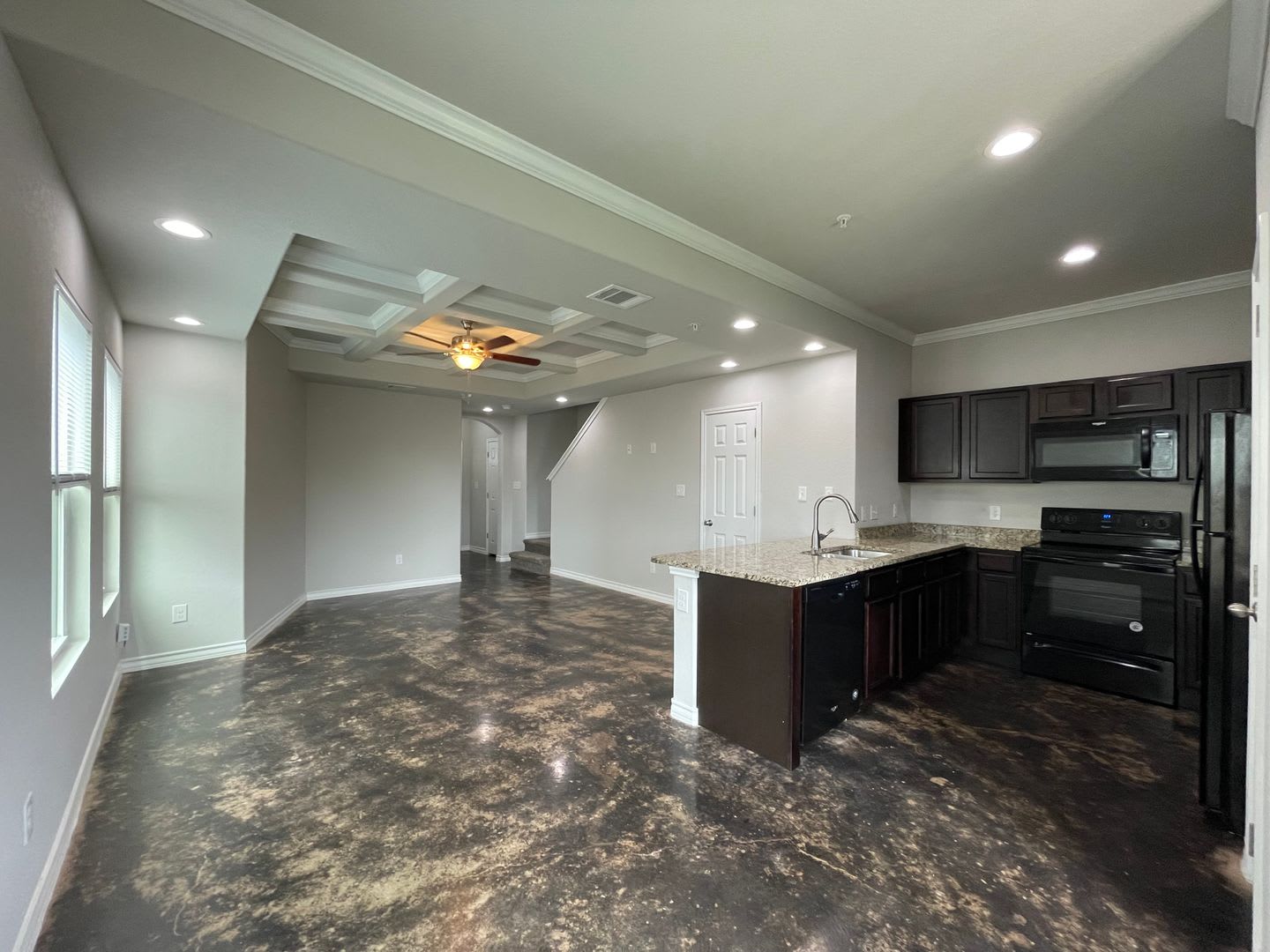 Townhome for rent – photo 3