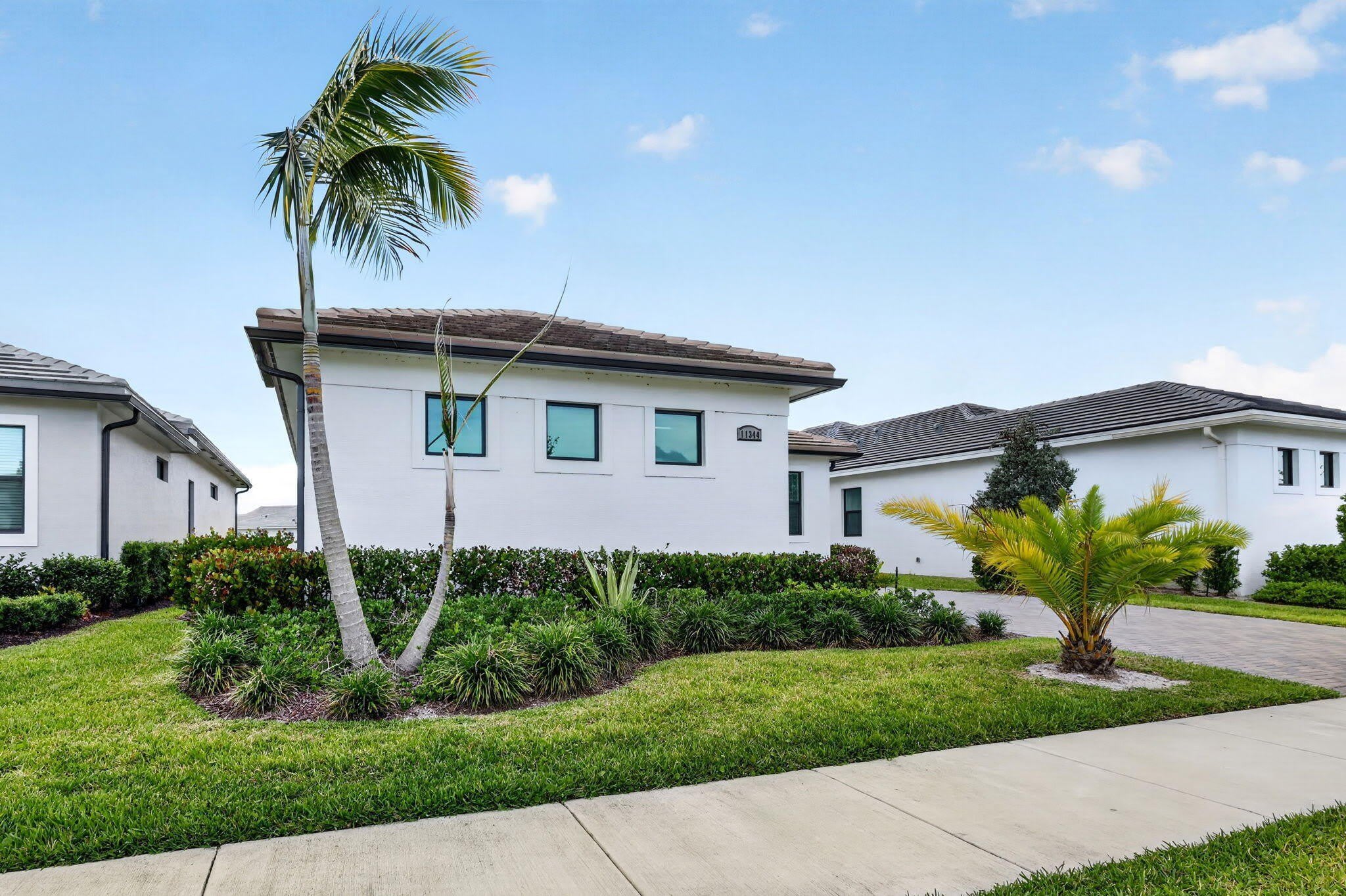 11344 SW Pietra Way – photo 3