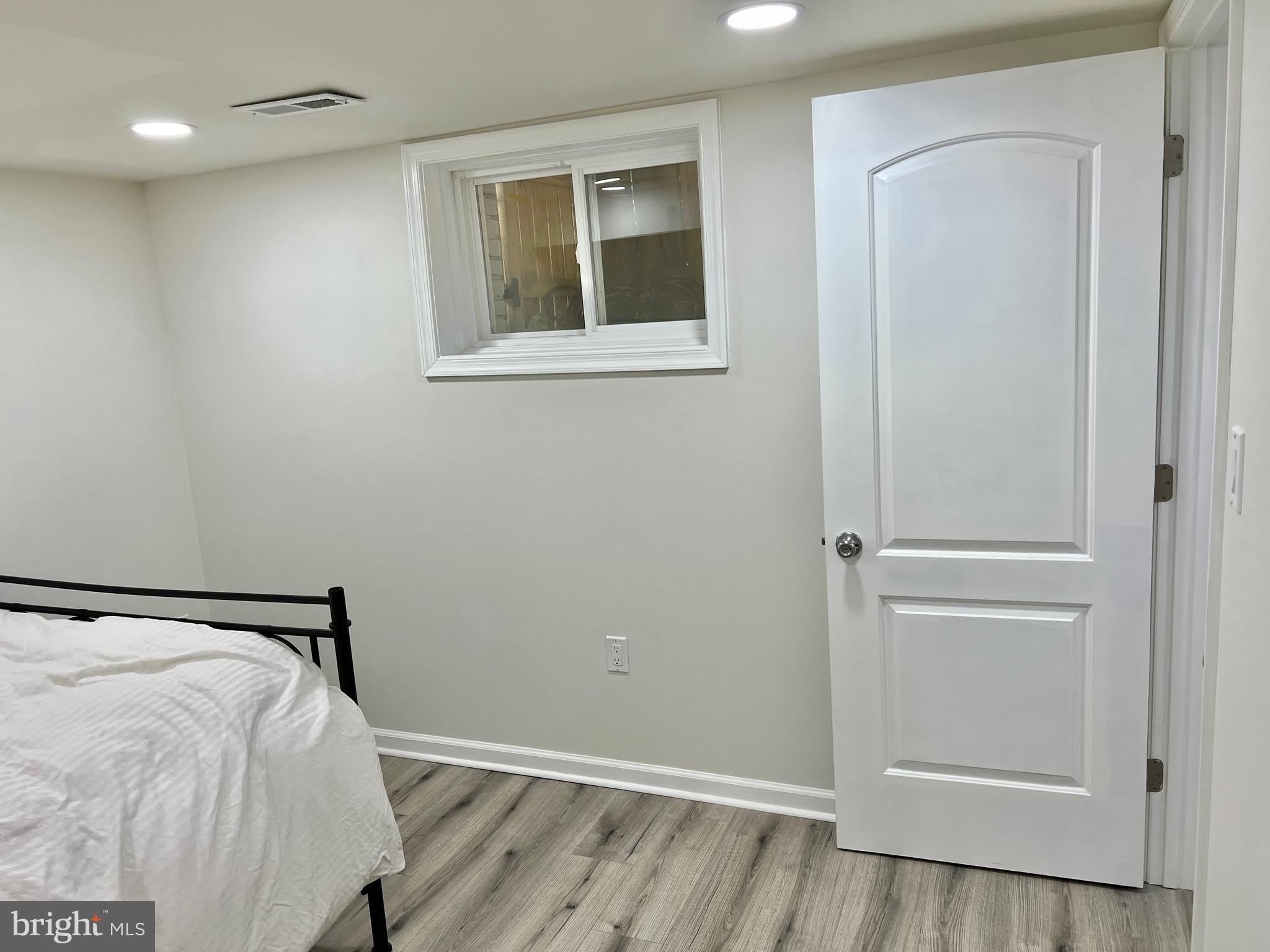 1114 45TH Street NE – photo 3
