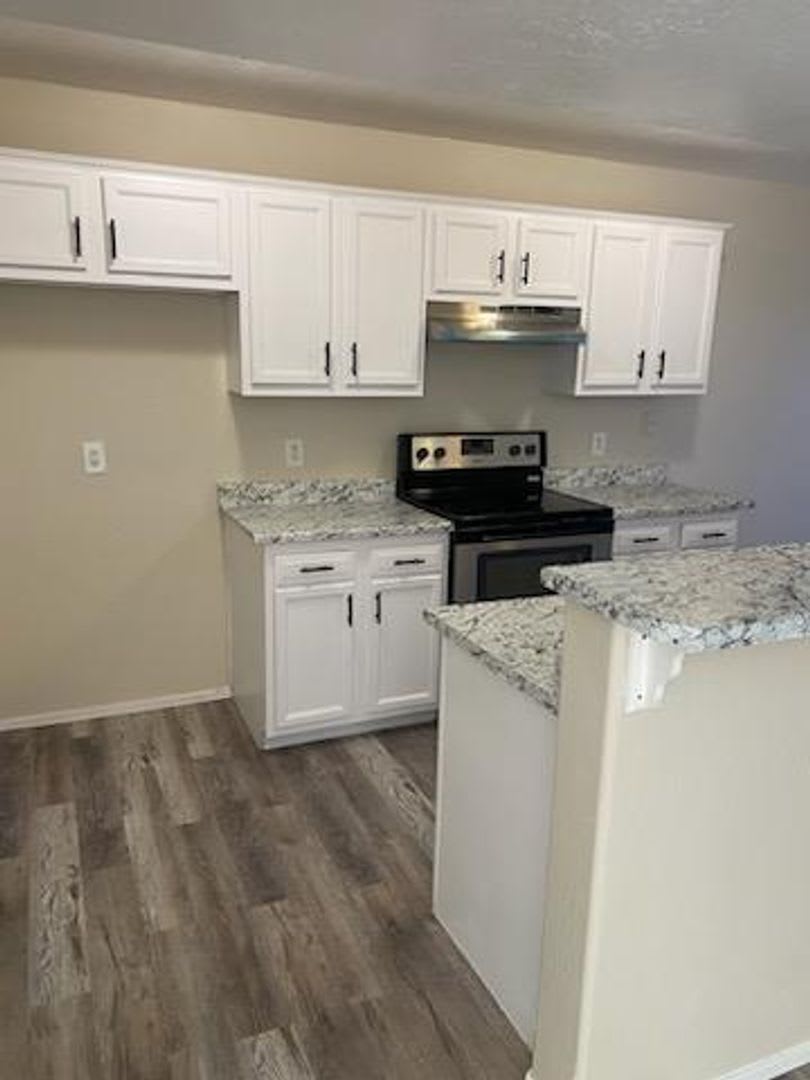 3 Bedroom – photo 5