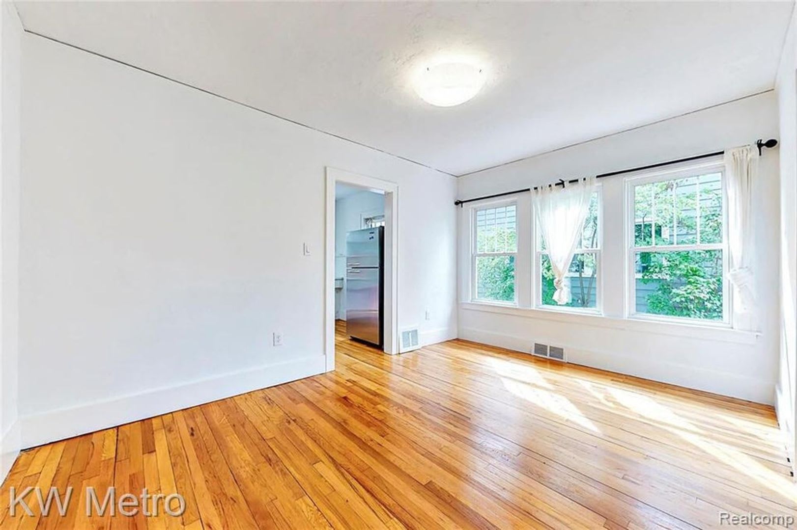 New Rental – photo 5