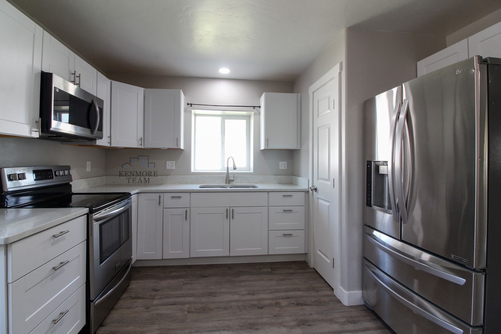Updated Studio Home in Pasco – photo 2