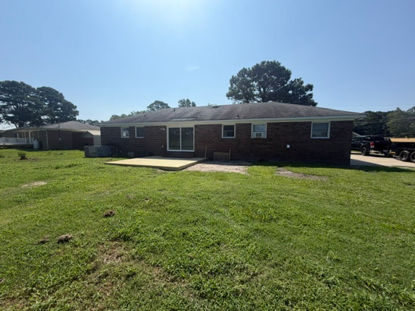 2146 Crescent Dr. – photo 2