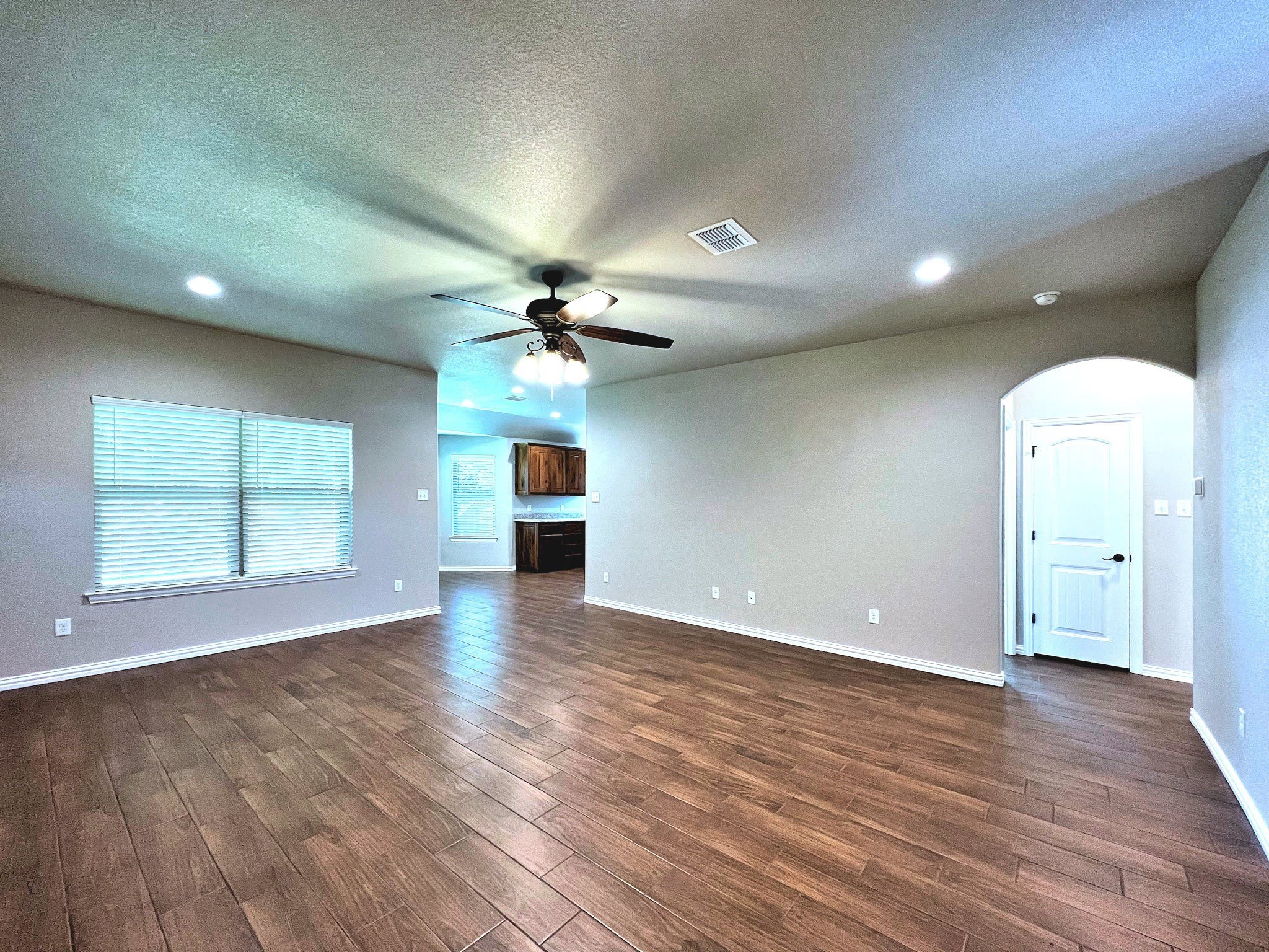 219 Clover Circle – photo 3