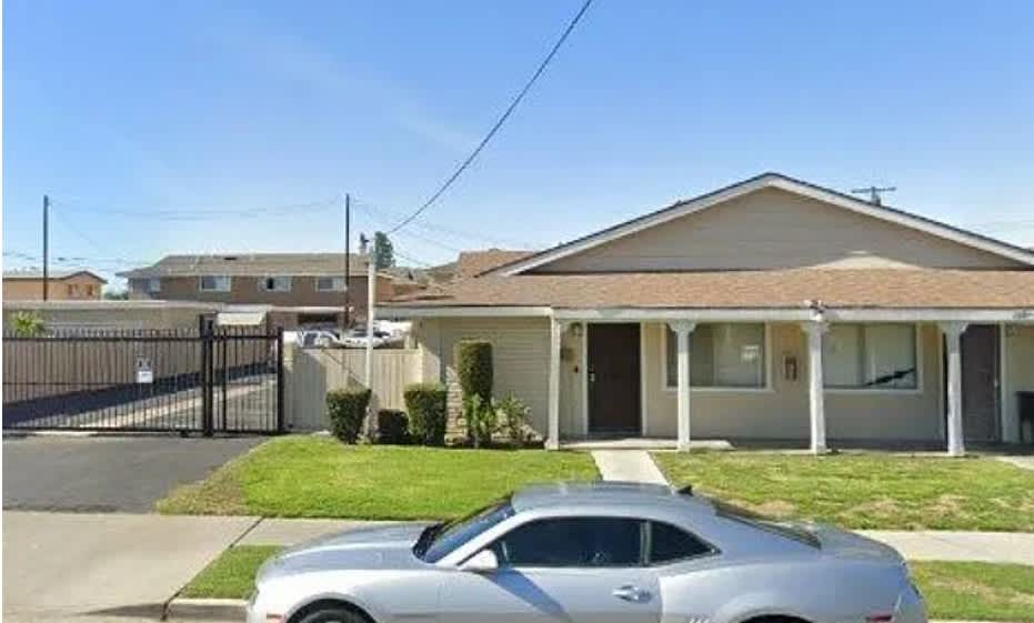 13113 Cypress St – photo 1