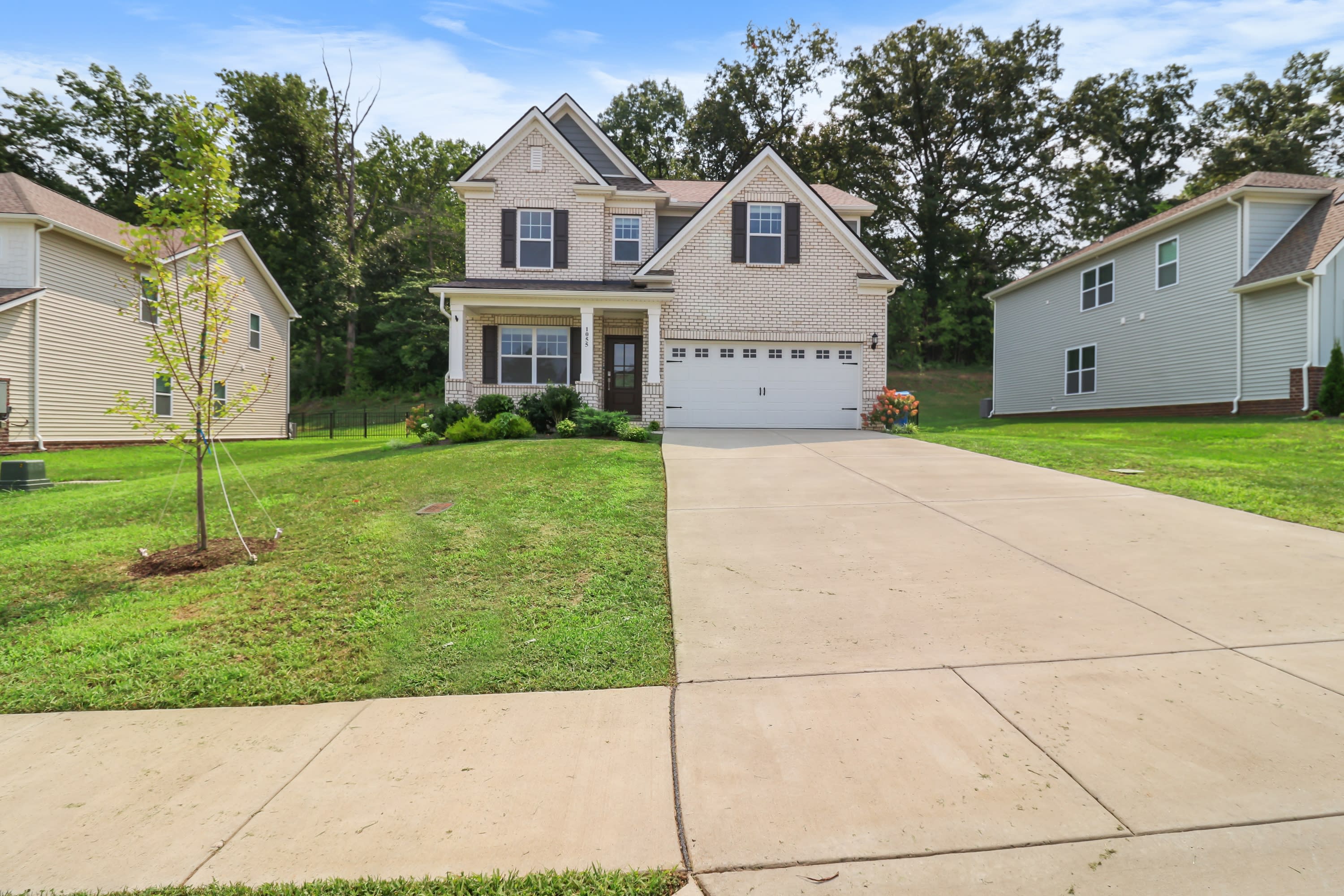 1055 Ross Farms Boulevard – photo 3