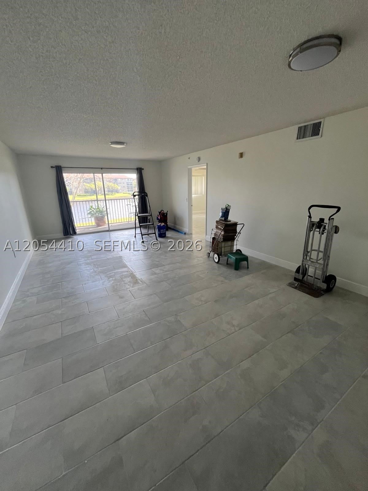 1351 Sw 141St Ave – photo 4
