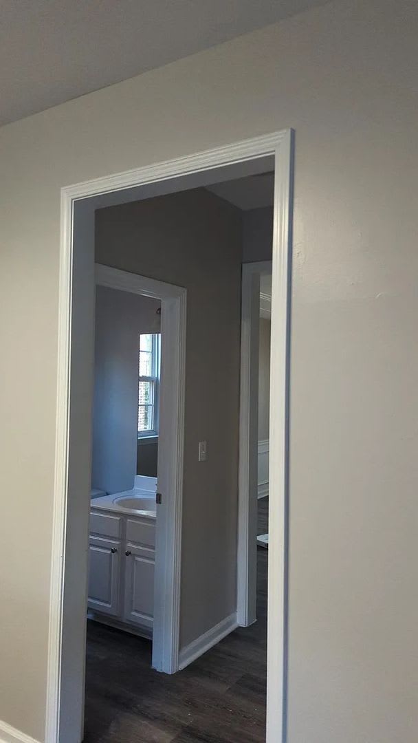 Room in 4 Bedroom Home at Kyrle Way NW – photo 5