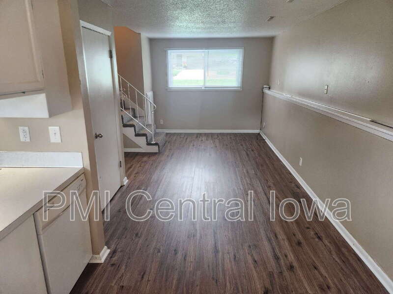 1010 Linden Dr – photo 5
