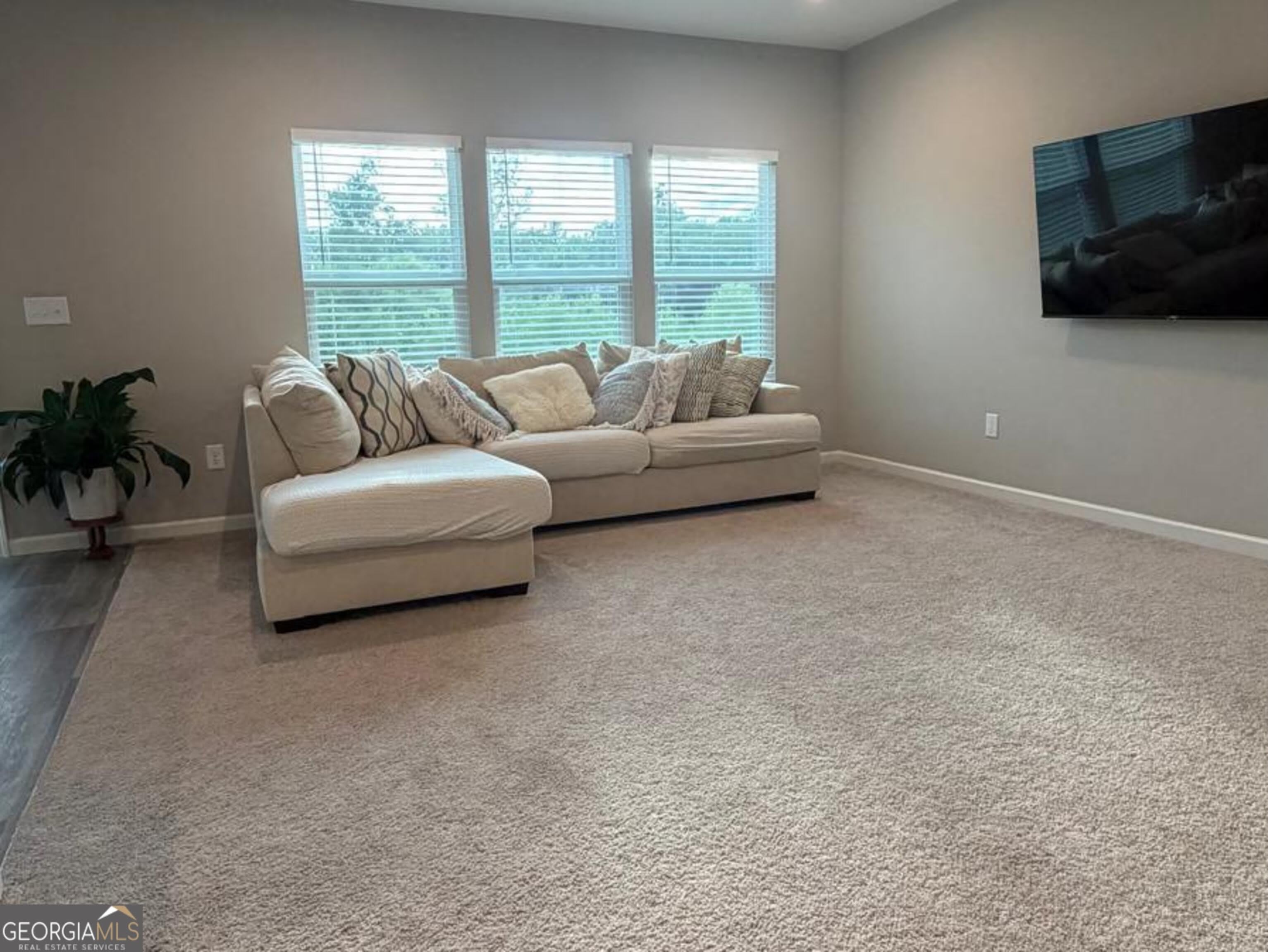 334 Traminer Way – photo 2