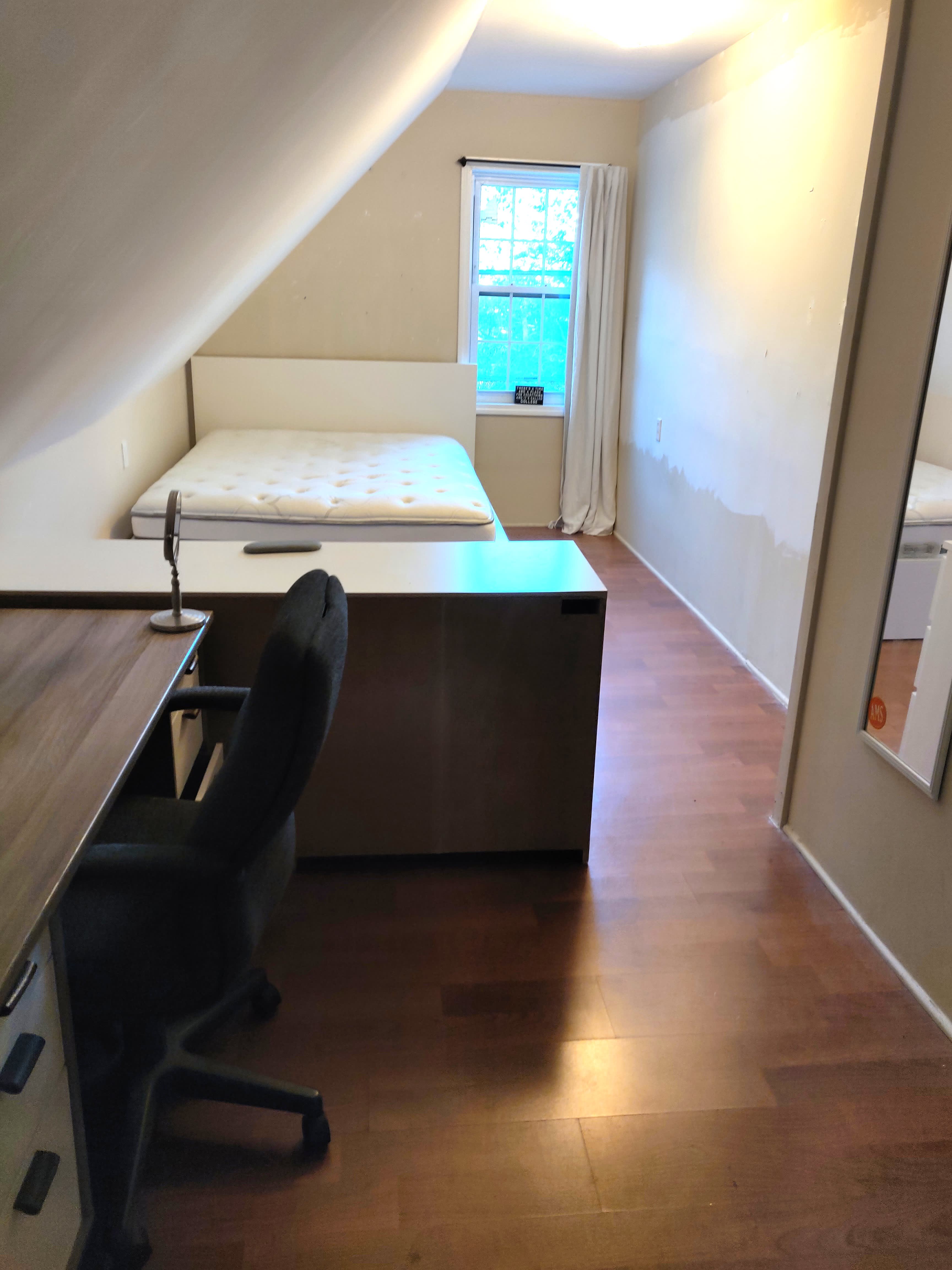 17 Putnam Ave – photo 5