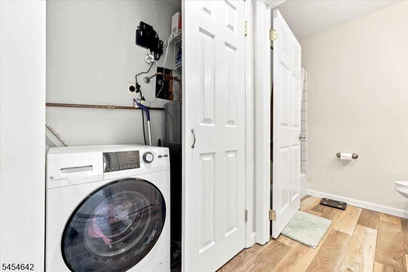 971 Bloomfield Ave – photo 5