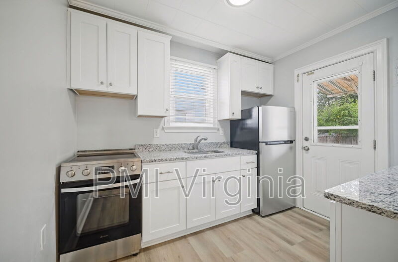 6459 Clare Rd – photo 3