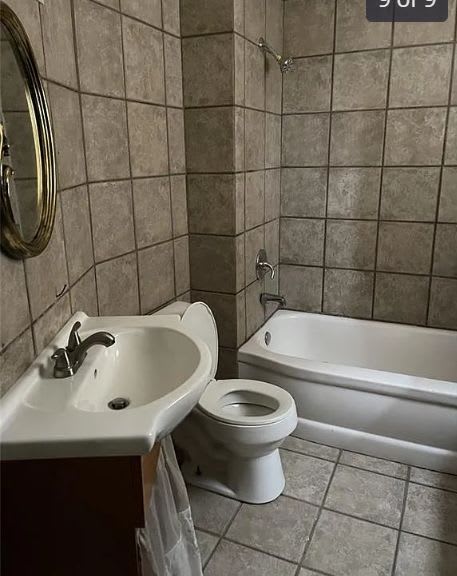 1223 Sylvanie Street – photo 3