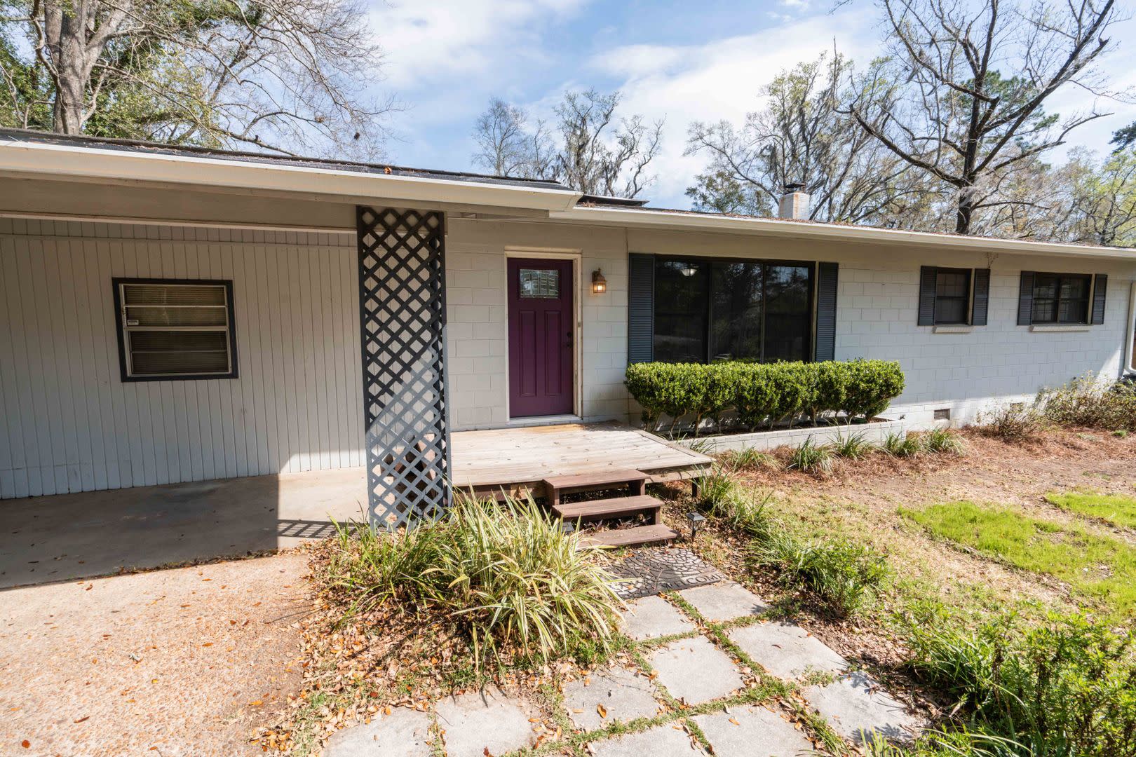 3Bd 2 Ba Pool Home Close To Apalachee Parkway – photo 1