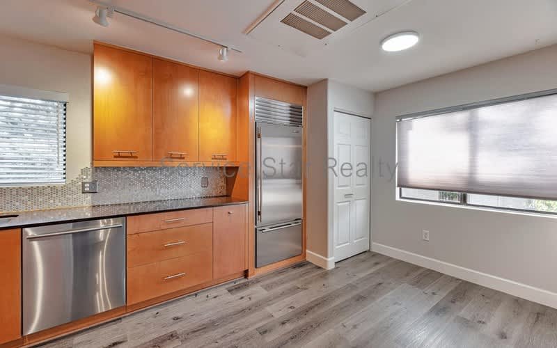 15252 N 100th St – photo 4