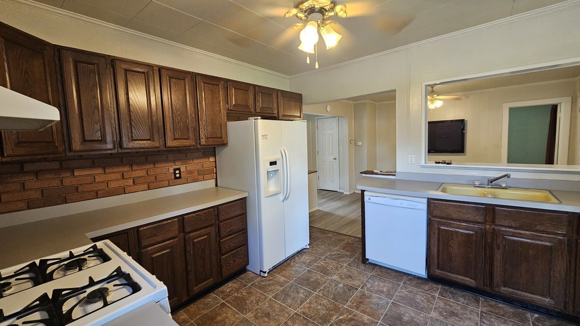 301 N 1st Street – photo 4