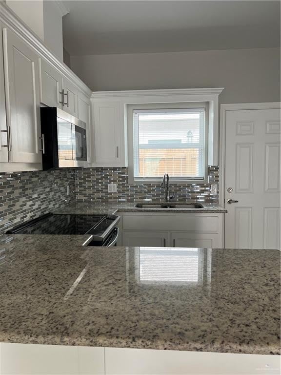 5007 N Winona Drive – photo 2