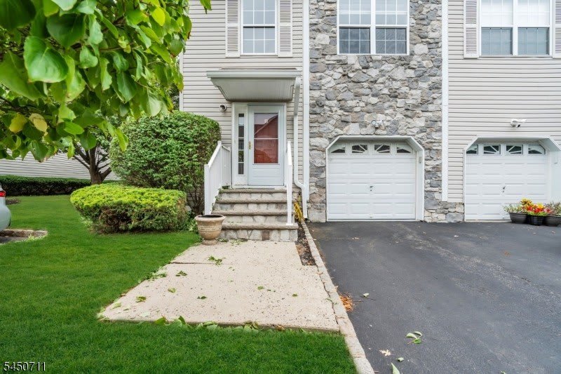 8 Edith Pl – photo 5