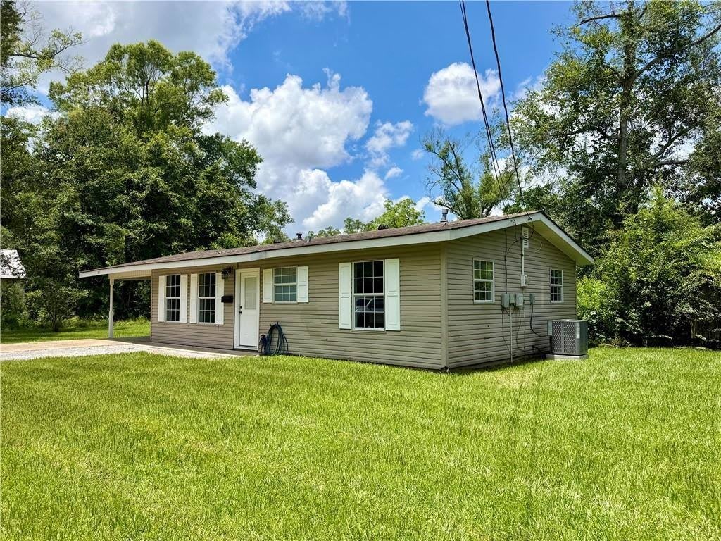 801 East Morris Avenue – photo 3