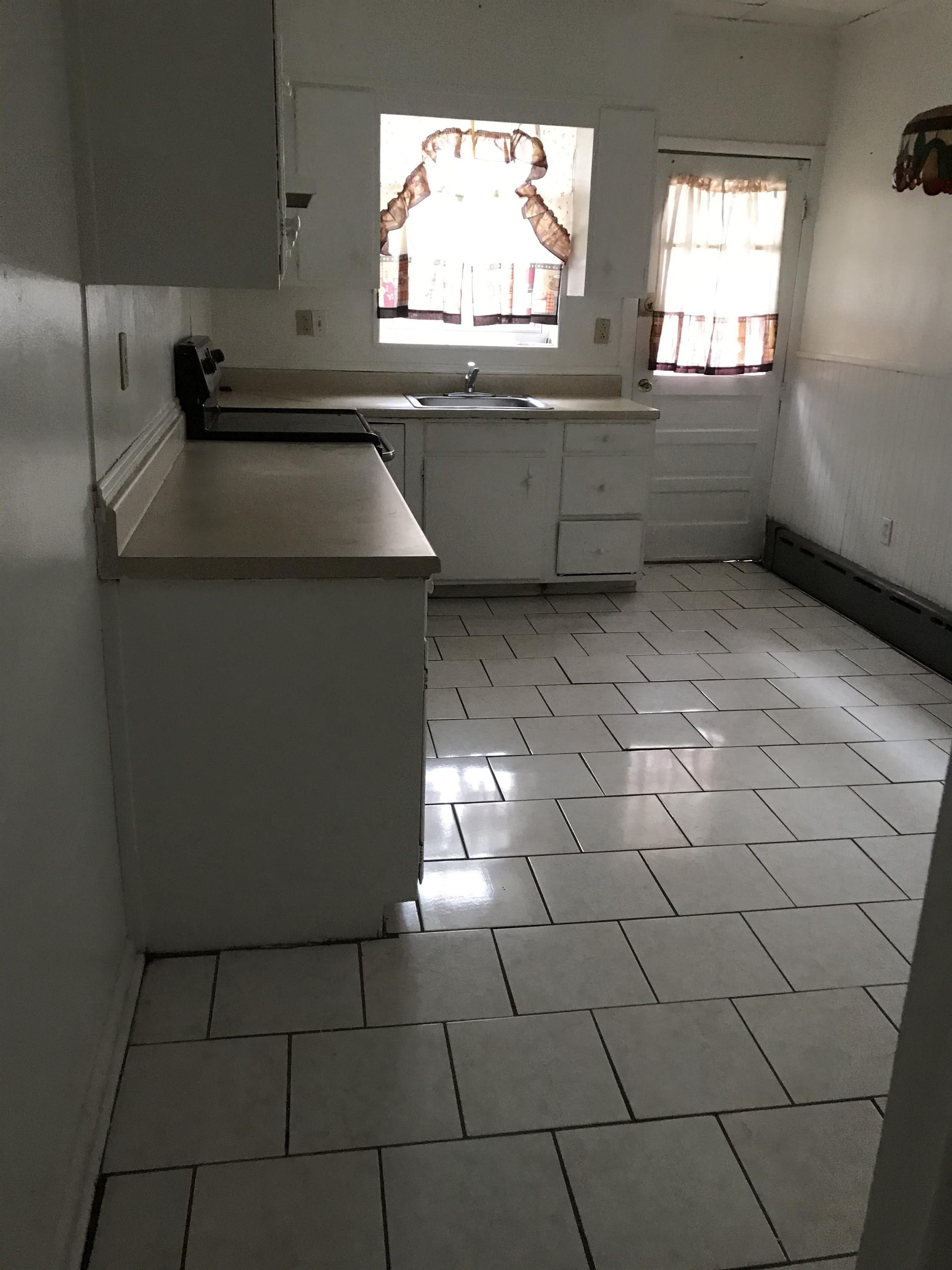 6105 Torresdale Ave Philadelphia Pa 19135 – photo 3