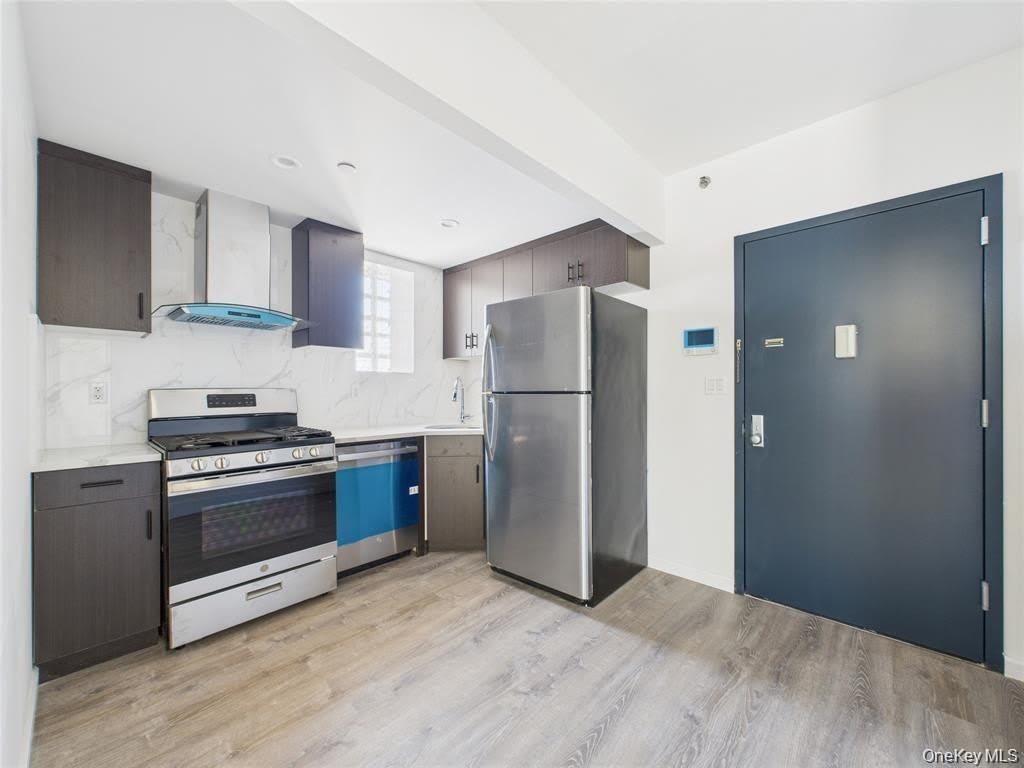 9730 64 Th Avenue – photo 1