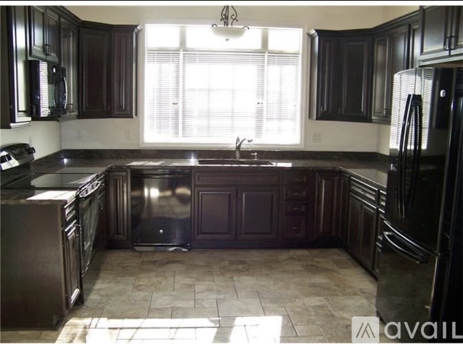 202 Darlington Ct Dr – photo 2