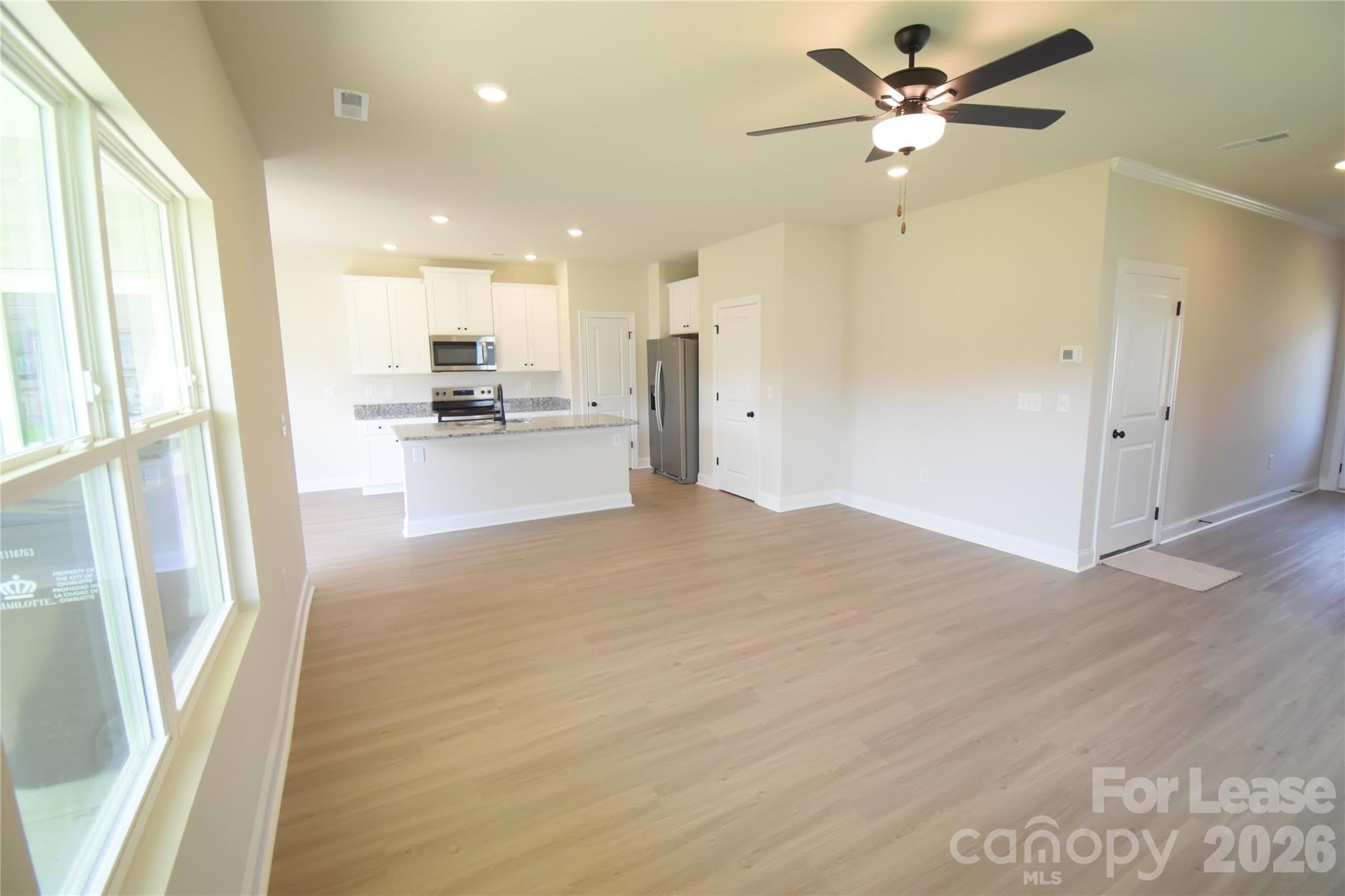 3519 Narrow Lane – photo 4