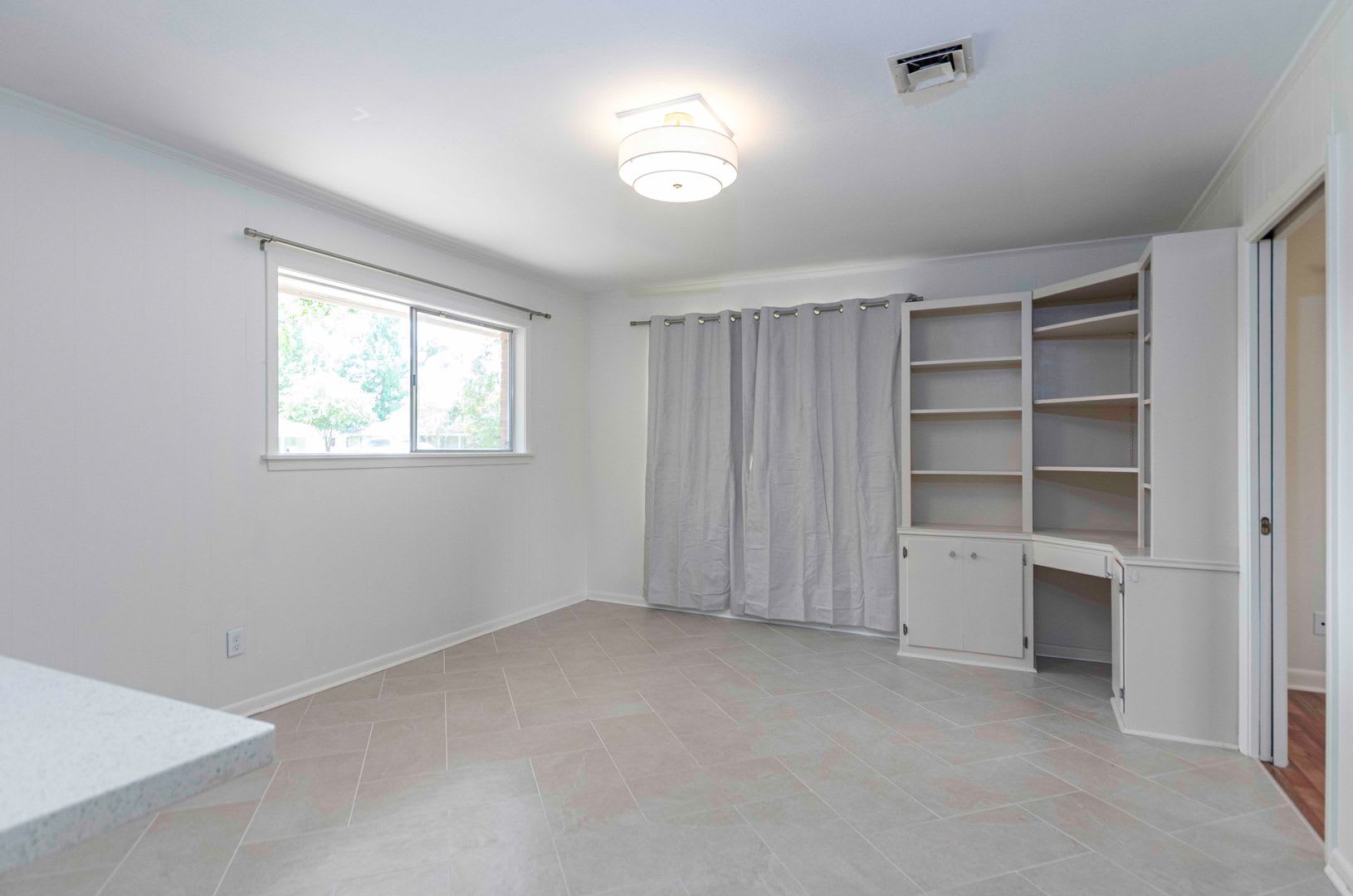 FOR RENT -3 BED 2 BATH in Lafayette – photo 4