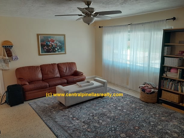 2643 Morningside Dr – photo 4