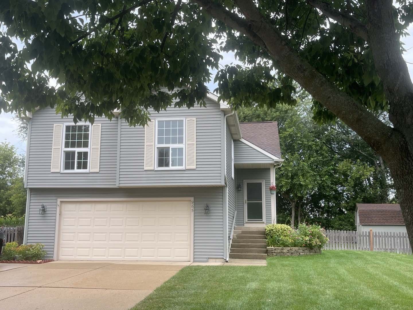 965 Amberwood Place – photo 1