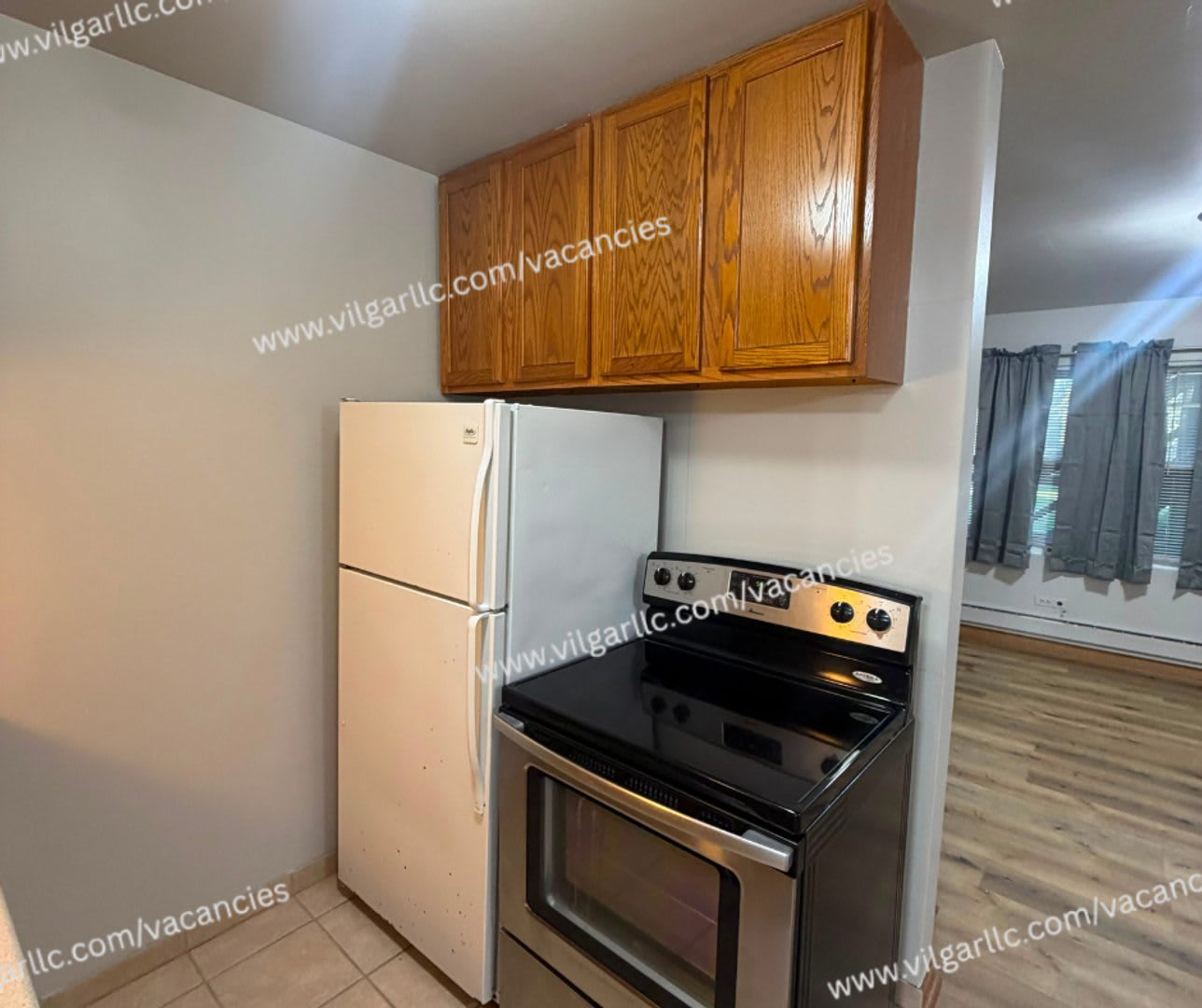 Spacious 1 Bedroom • 1 Bathroom 1st Floor Condo – photo 2