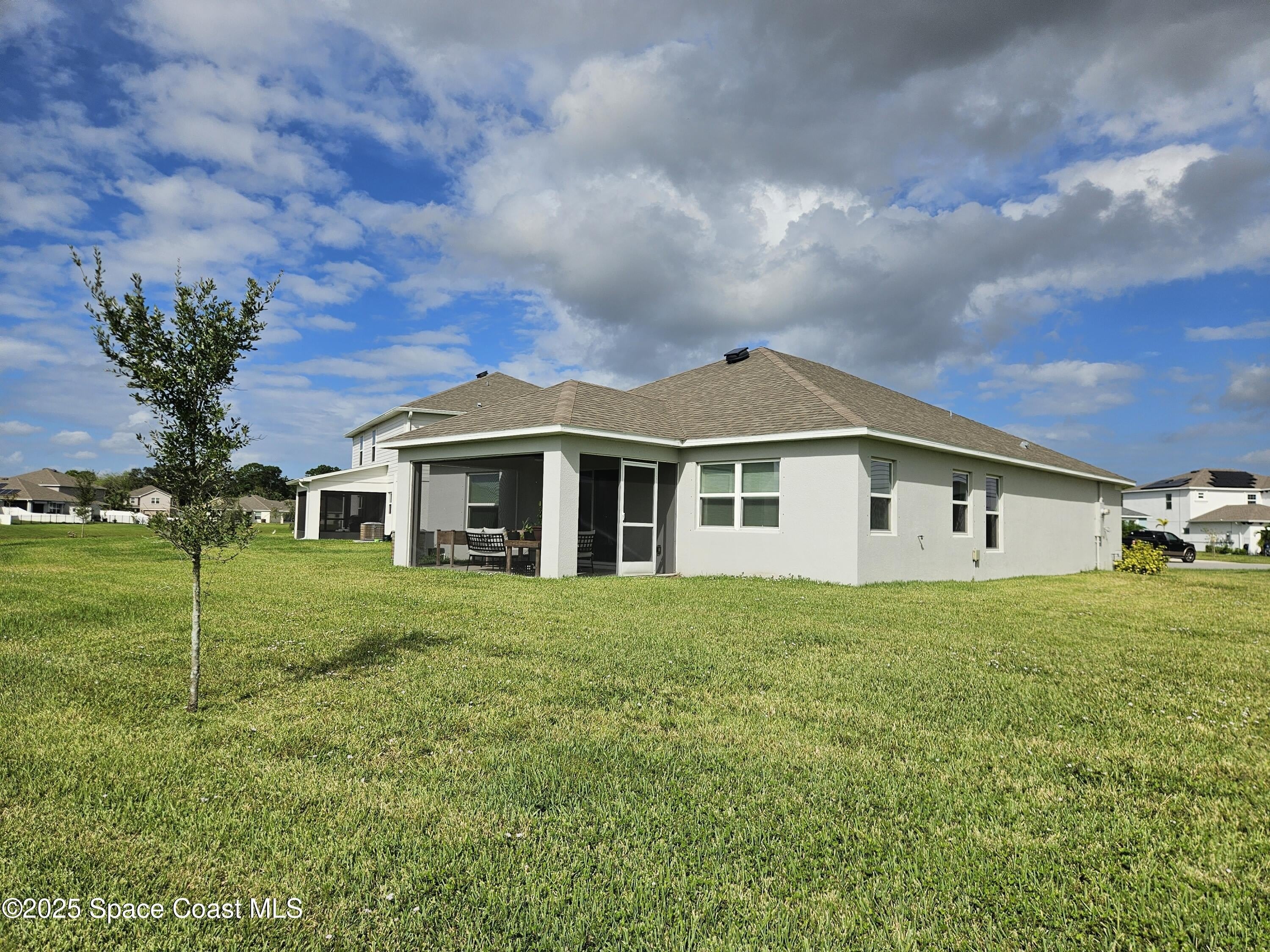 586 Cooper Court SW – photo 5