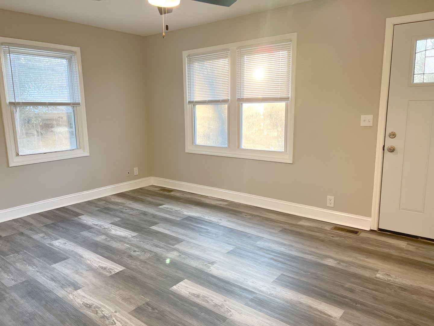 Completely Remodeled Single-Family Home! – photo 2