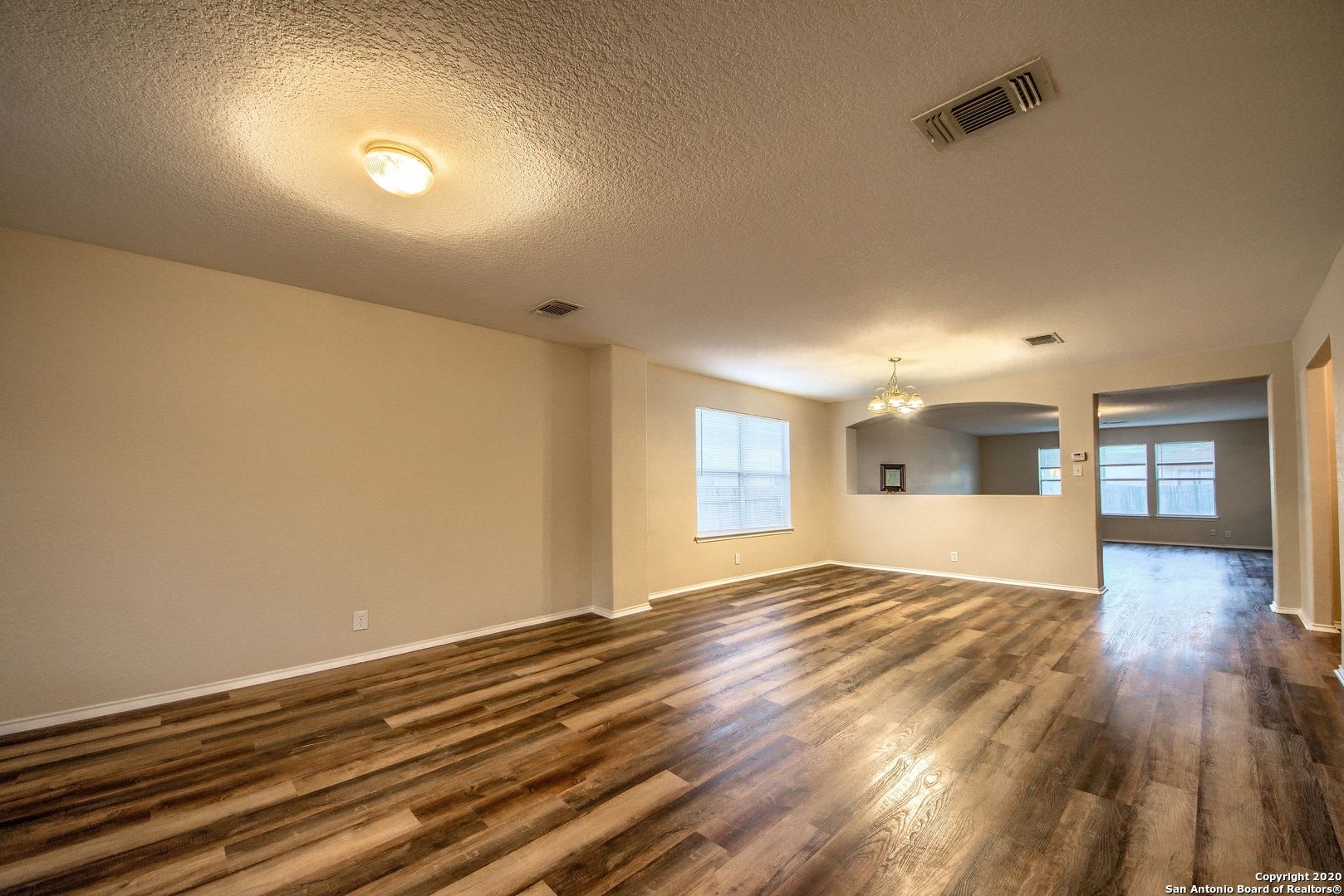 Gorgeous 5 Bedroom Rental 3333 Whisper Haven – photo 5