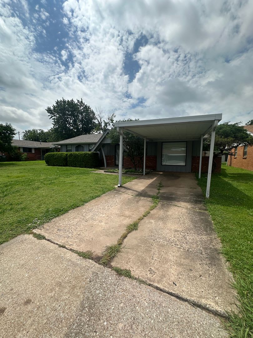 3 Bed 1.5 Bath – photo 3