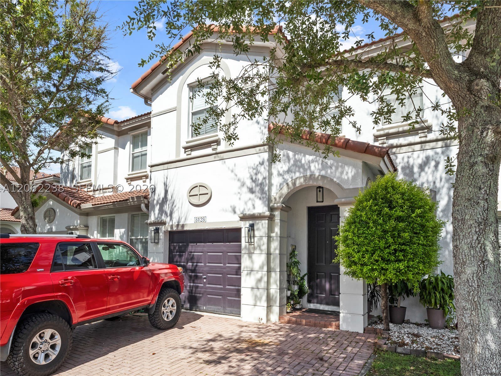 8128 Nw 108Th Ct – photo 1