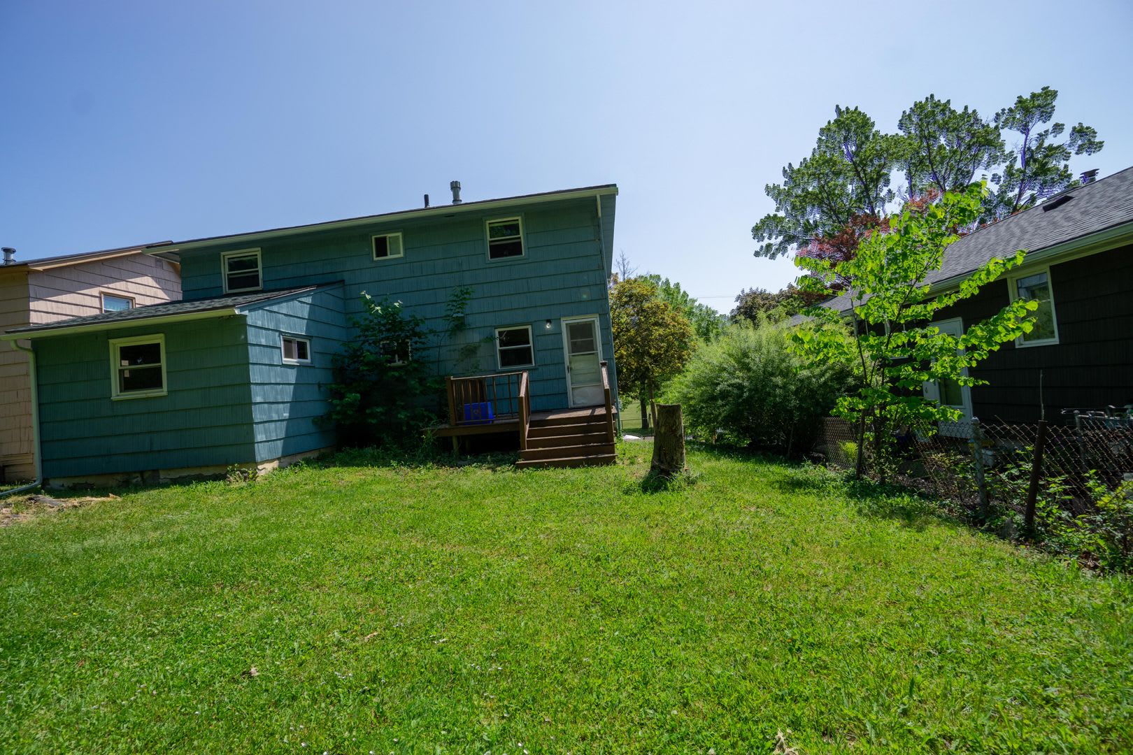 1274 Westcott Apt 1 – photo 2