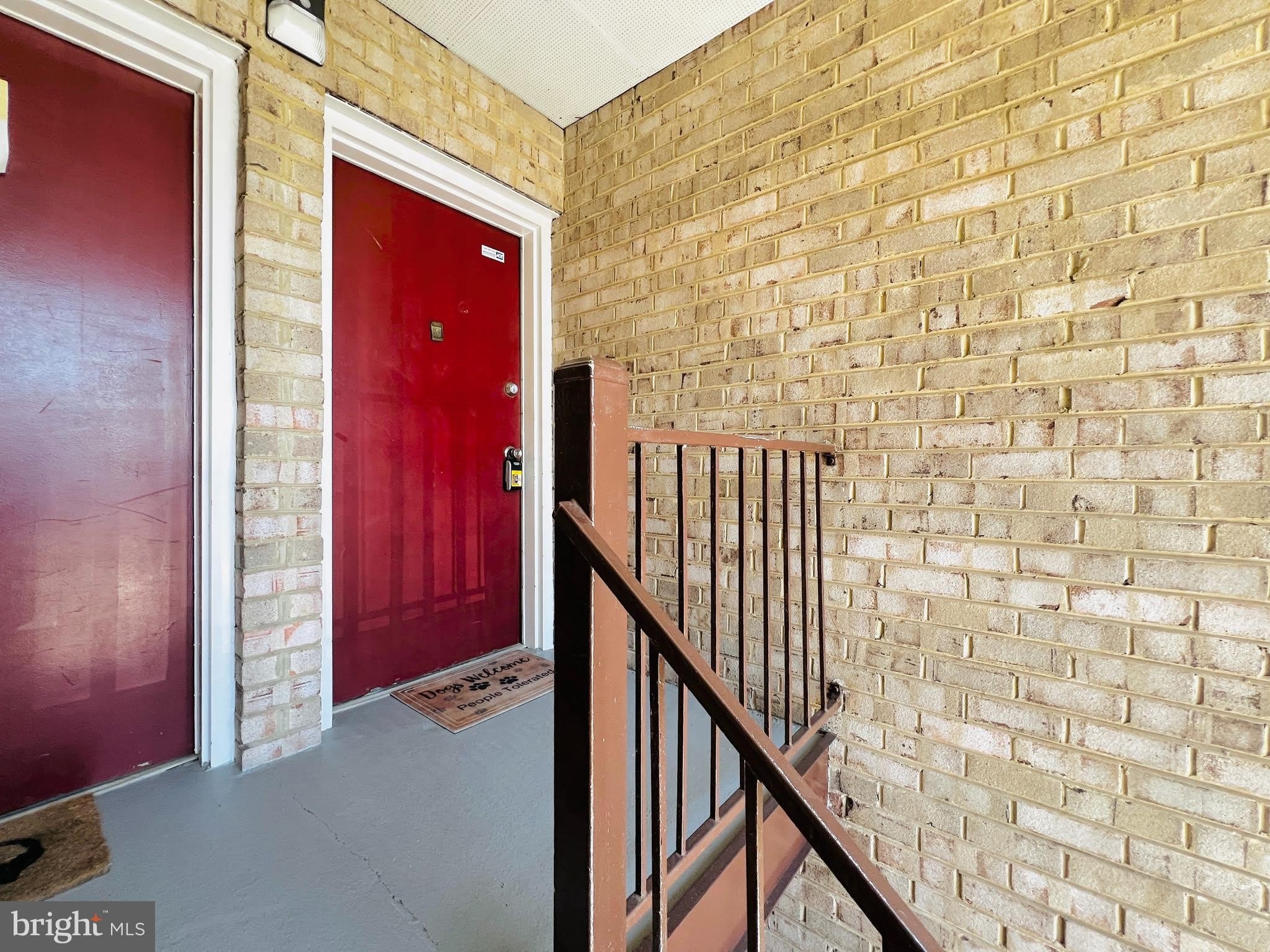 8665 GREENBELT Road – photo 2