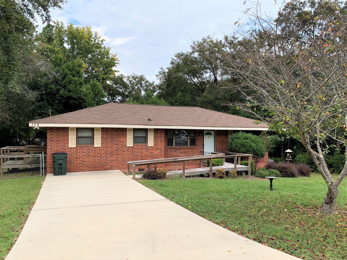 Super Cute 3BD/1.5B – photo 2